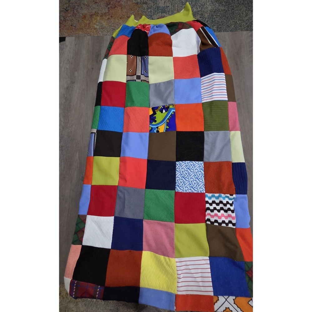 Handmade Vintage 70s Multi Color Quilt Skirt (27" Waist x39" Long) Boho Designer